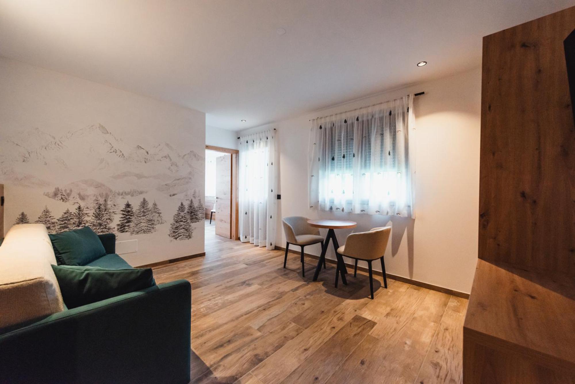 Suan Hotel Ziano Di Fiemme Luaran gambar