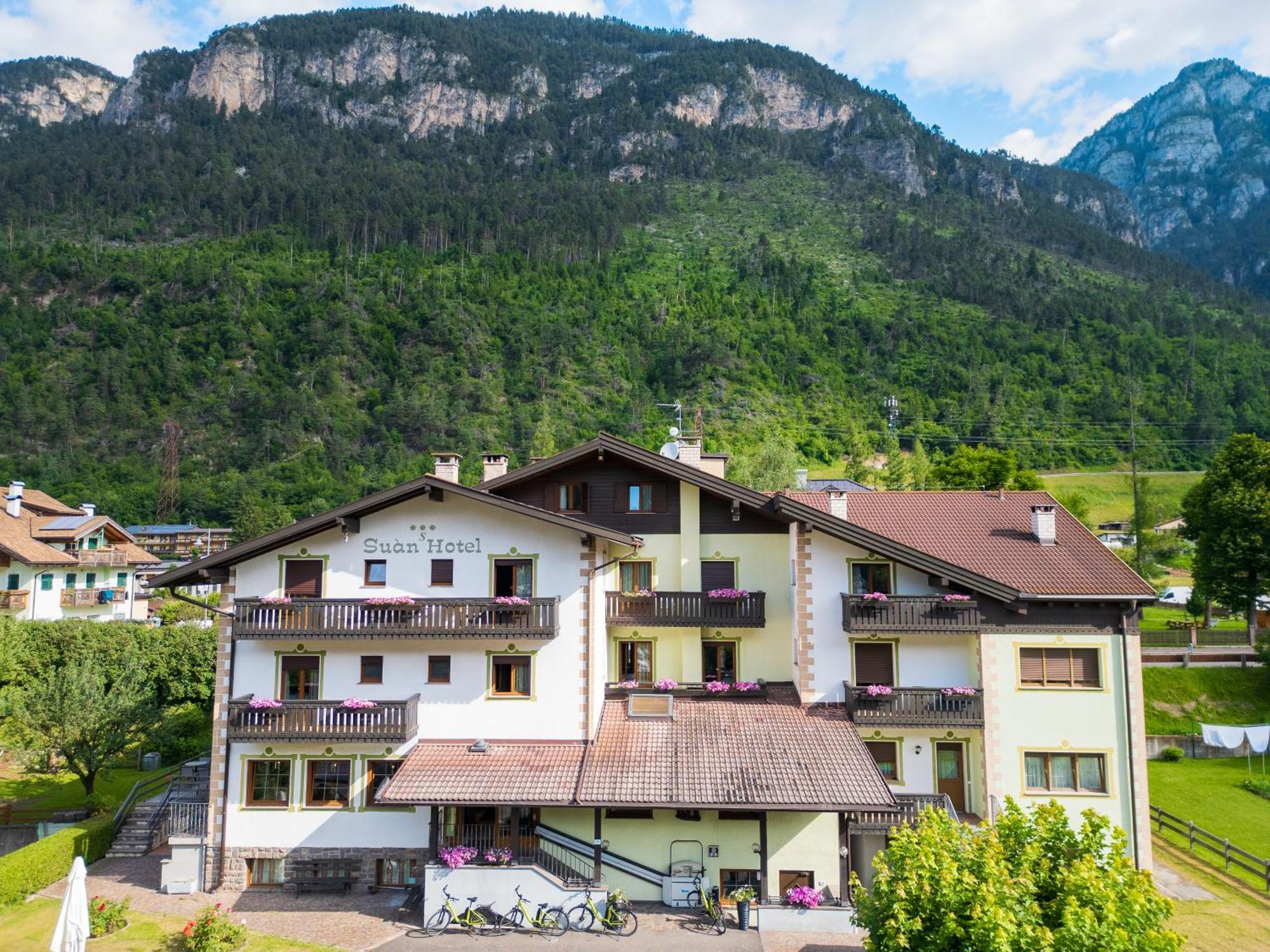 Suan Hotel Ziano Di Fiemme Luaran gambar